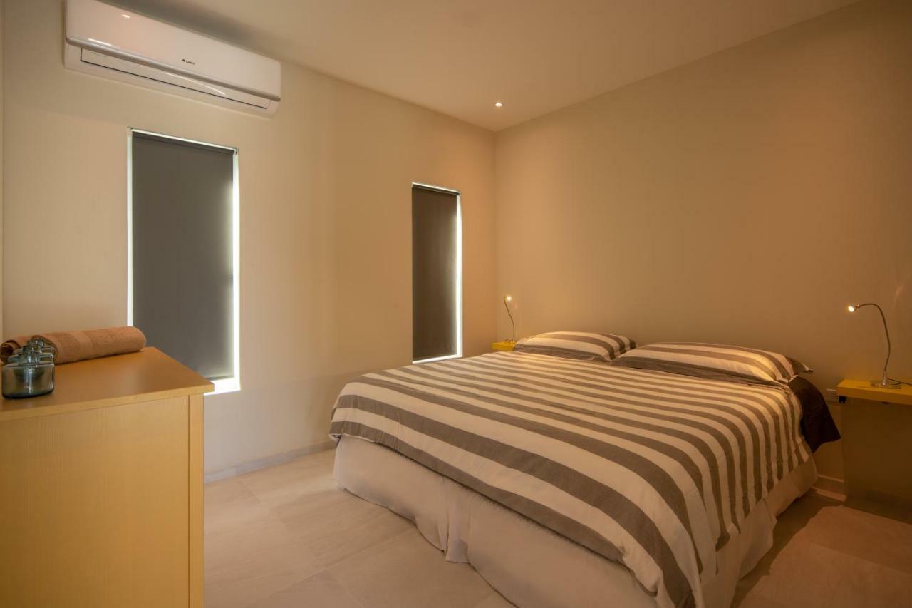 Hideout Suites - From Eagle Beach Palm Beach Extérieur photo